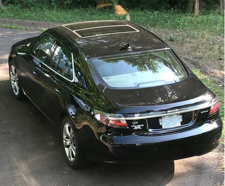 Photo 1 of 13 of 2011 Saab 9-5 Turbo4